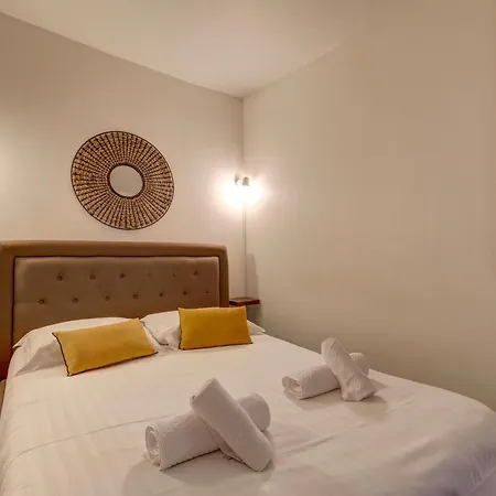 アパート 2 Bedroom In The Heart Of Le Marais