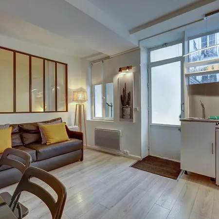 2 Bedroom In The Heart Of Le Marais