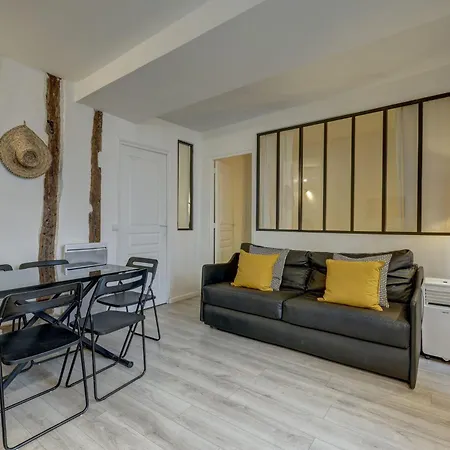 アパート 2 Bedroom In The Heart Of Le Marais *