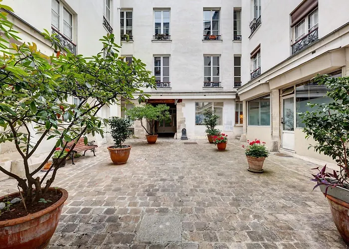 2 Bedroom In The Heart Of Le Marais * パリ